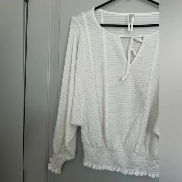 Anthropologie Rebecca smocked top puff sleeves white size small - Picture 5 of 12